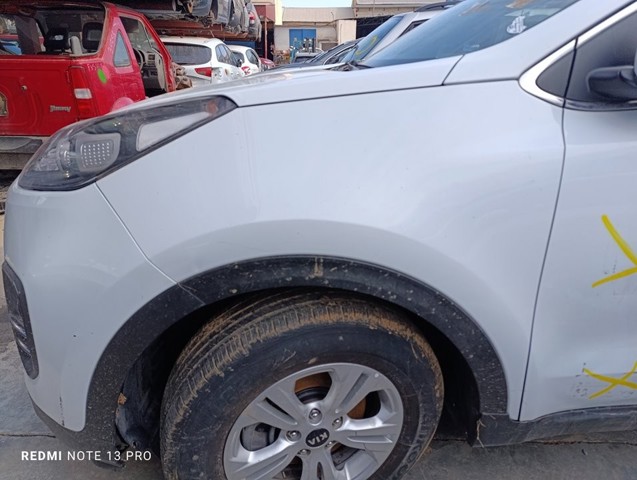 Błotnik przedni lewy 66311F1000 HYUNDAI