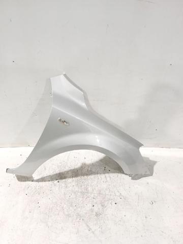 Błotnik przedni prawy 663211H010 HYUNDAI