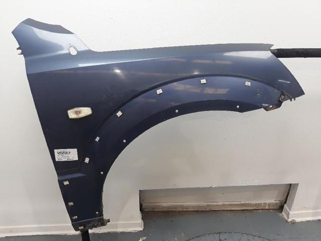 Błotnik przedni prawy 663213E141 HYUNDAI