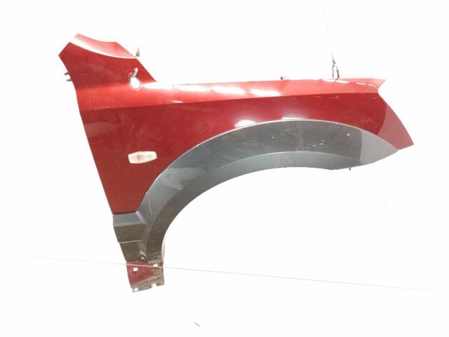 Błotnik przedni prawy 663213E141 HYUNDAI