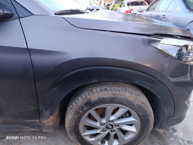 Błotnik przedni prawy 66321D3000 HYUNDAI