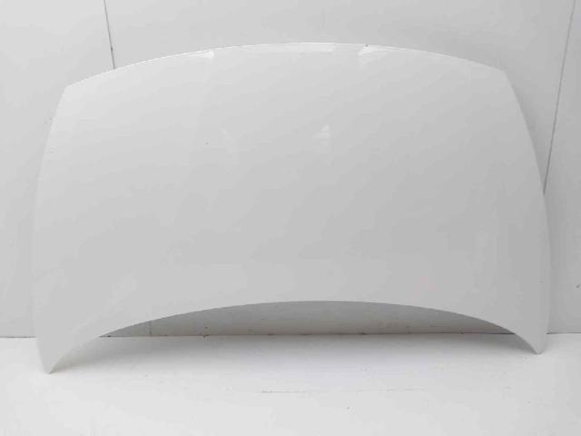 Maska silnika 664001W010 HYUNDAI
