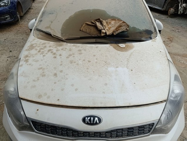 Maska silnika 664001W010 HYUNDAI