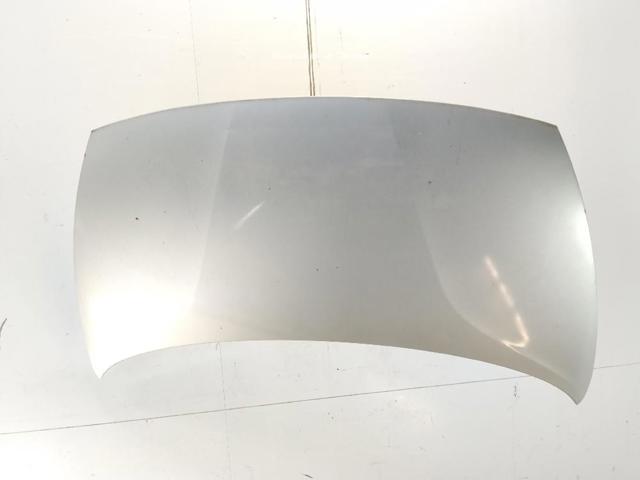 Maska silnika 664001W010 HYUNDAI