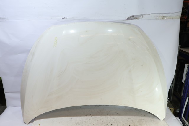 Maska silnika 664002S001 HYUNDAI