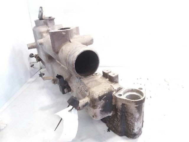 Kolektor ssący SsangYong Rexton 1 RJ