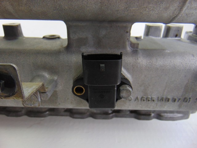 Kolektor ssący SsangYong Rexton 1 RJ