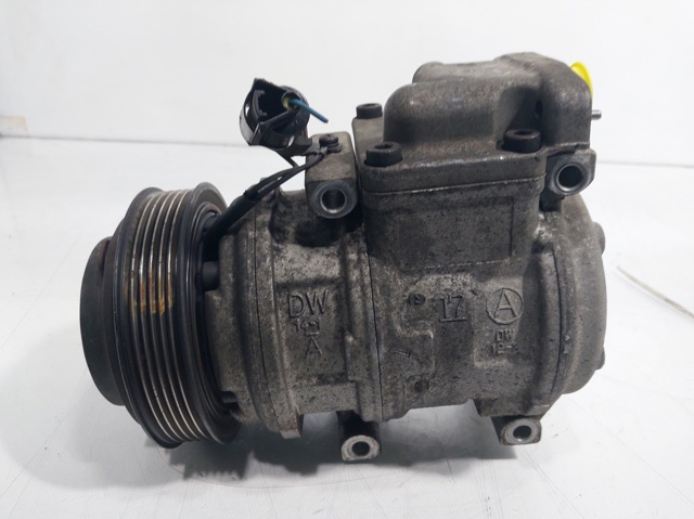 Sprężarka klimatyzacji 6652300011 SSANG YONG