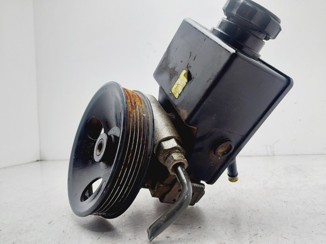 Pompa wspomagania hydraulicznego kierownicy 6654601980 SSANG YONG