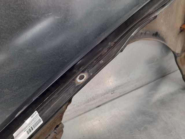 Błotnik przedni prawy Ford Mondeo 1 GBP