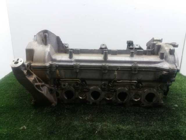 Głowica cylindrów 6680160801 MERCEDES