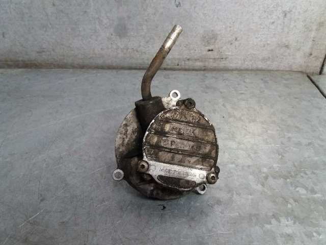 Pompa podciśnienia 6682300165 MERCEDES
