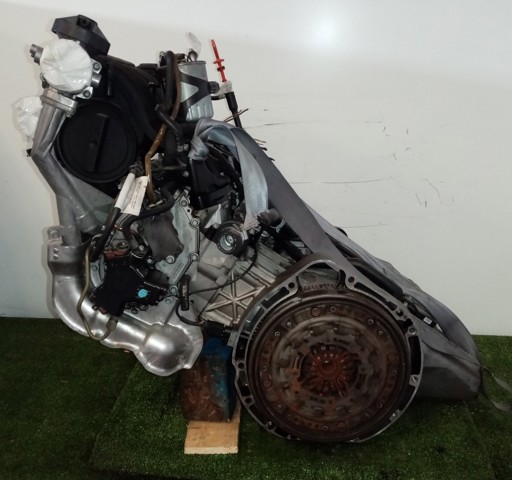 Silnik w komplecie 668940 MERCEDES