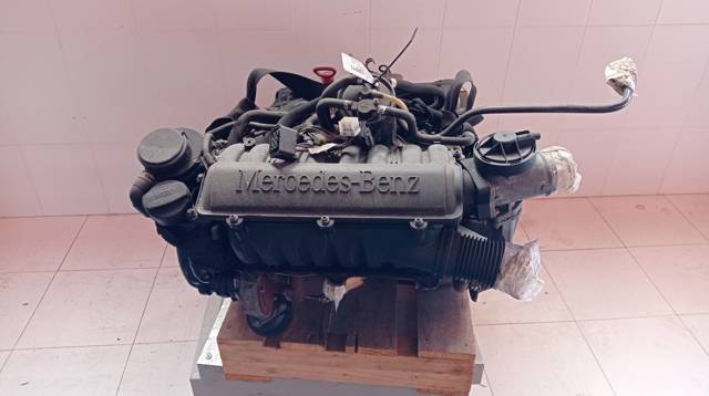 Silnik w komplecie 668940 MERCEDES