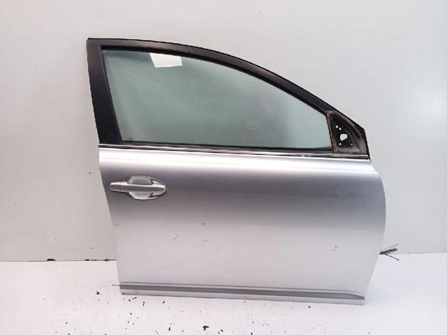Drzwi przednie prawe 6700105050 TOYOTA