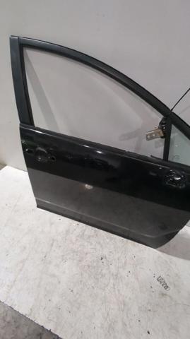 Drzwi przednie prawe 670010F011 TOYOTA