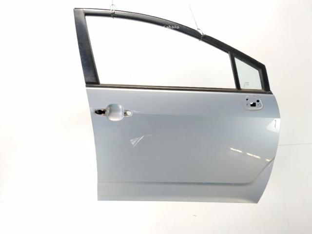 Drzwi przednie prawe 670010F011 TOYOTA
