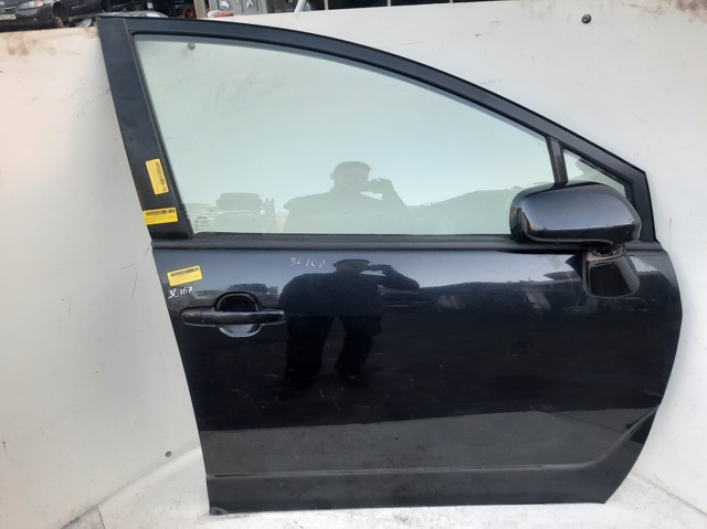 Drzwi przednie prawe 670010F011 TOYOTA