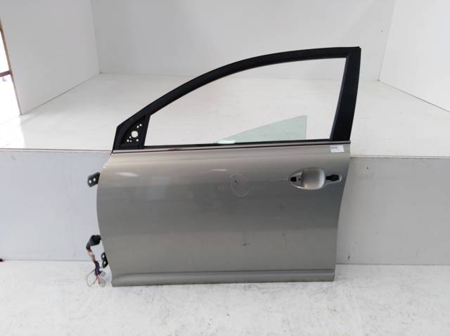 Drzwi przednie lewe 6700205050 TOYOTA