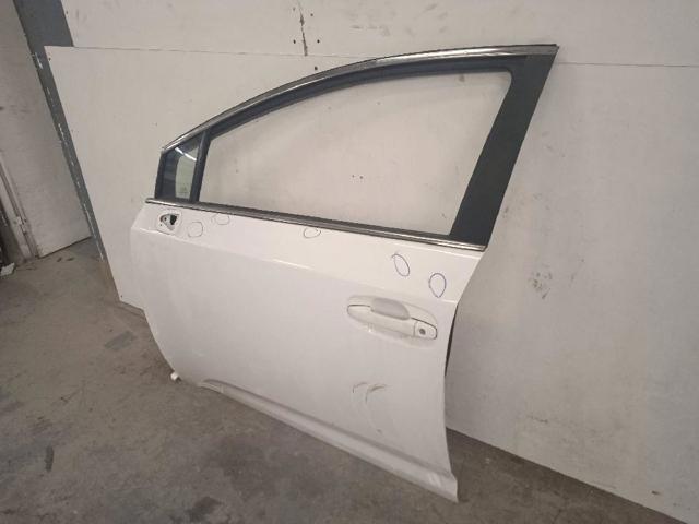 Drzwi przednie lewe Toyota Avensis 3 T27