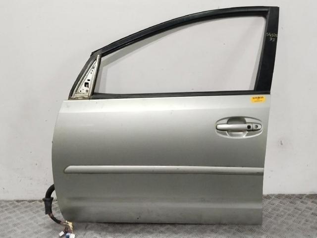 Toyota Prius hatchback kupić w Polsce