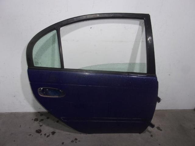 Kupić  Avensis  T22