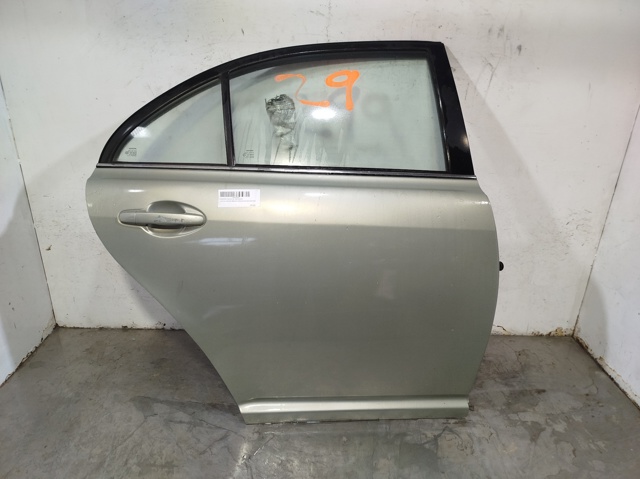 Drzwi tylne prawe 6700305110 TOYOTA