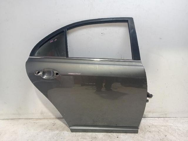 Drzwi tylne prawe 6700305110 TOYOTA