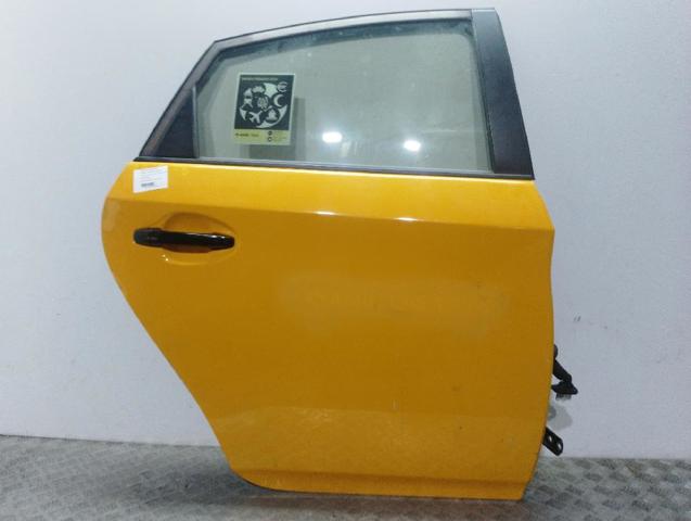 Drzwi tylne prawe Toyota Prius ZVW30