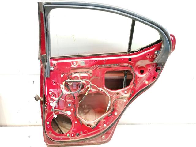 Drzwi tylne prawe 6700353040 TOYOTA