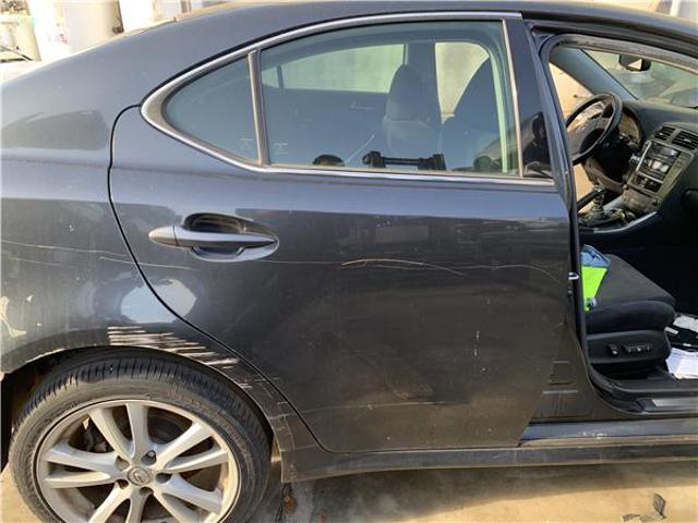 Drzwi tylne prawe 6700353040 TOYOTA