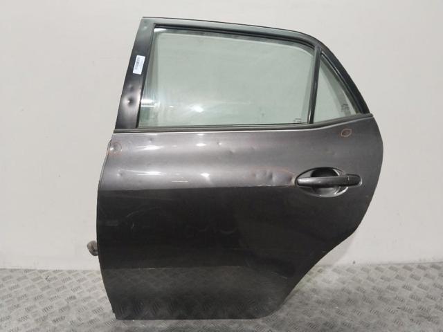 Drzwi Toyota Auris