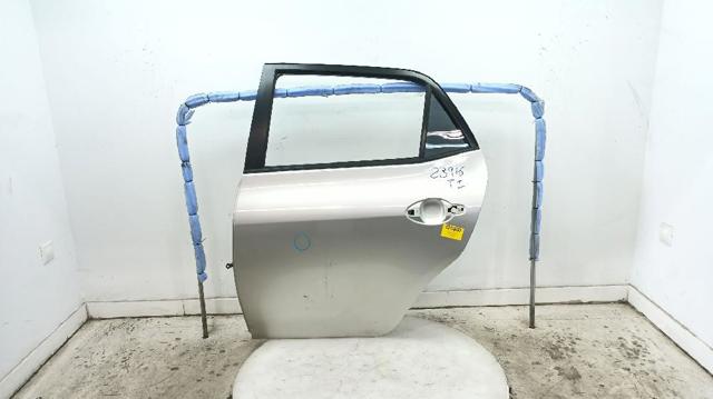 Drzwi tylne lewe 6700402260 TOYOTA