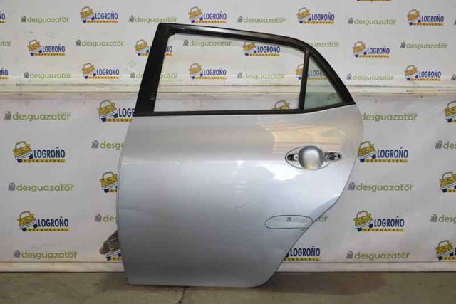 Drzwi Toyota Auris