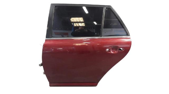 Cena części  Avensis  kombi