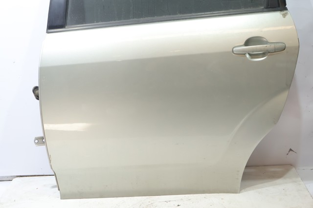Drzwi tylne lewe 670040F010 TOYOTA