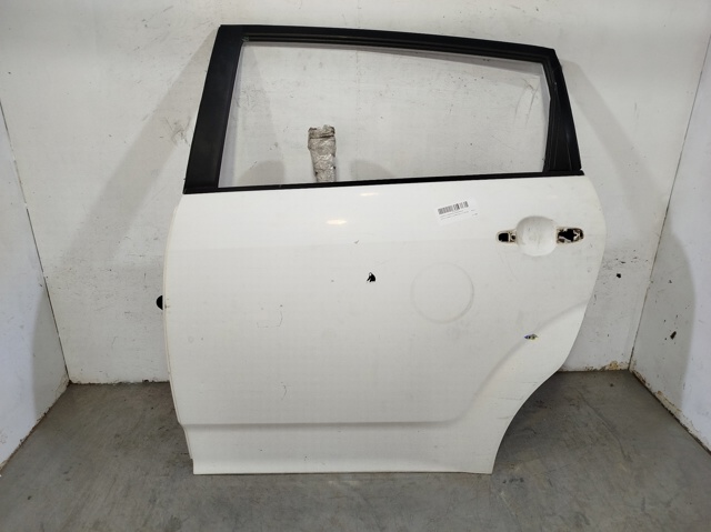 Drzwi tylne lewe 670040F010 TOYOTA