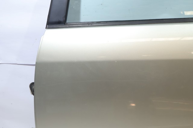 Drzwi tylne lewe 670040F010 TOYOTA