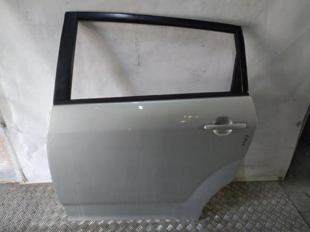 Drzwi tylne lewe 670040F010 TOYOTA