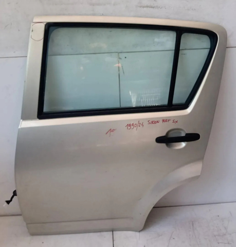 Kupić Drzwi tylne lewe Daihatsu Sirion M3 w dobrej cenie