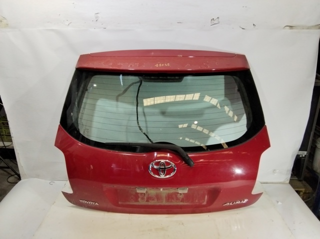 Drzwi tylne (bagażnika 3/5) Toyota Auris E15