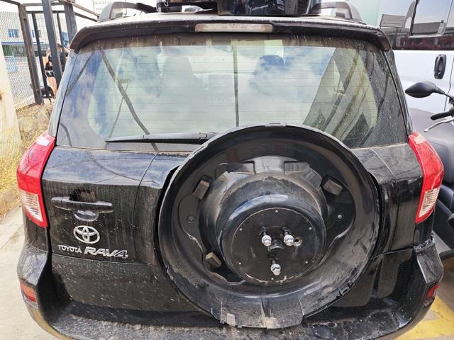 Drzwi tylne (bagażnika 3/5) do Toyota RAV4 A3