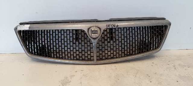 Atrapa chłodnicy Lancia Dedra 835