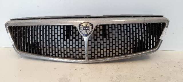 Atrapa chłodnicy Lancia Dedra 835