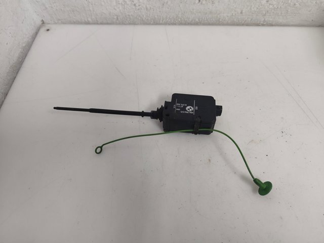 67118372240 BMW