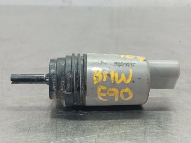 Pompka spryskiwacza szyby przedniej 67126934159 BMW