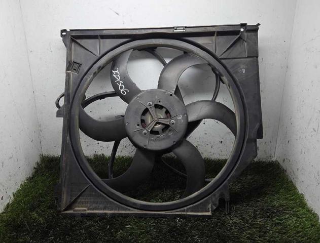 Dyfuzor chłodnicy, w komplecie z silnikiem i wirnikiem 67326925702 BMW