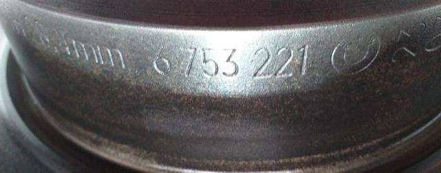 Tarcza hamulcowa przednia 6753221 BMW