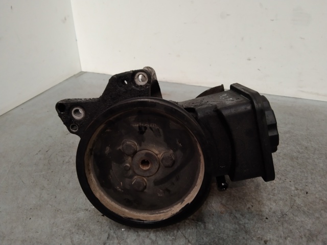 6756575 BMW