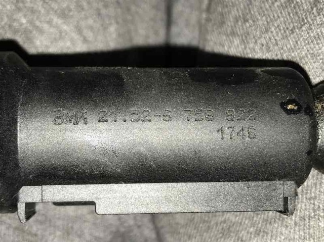 Cylinder sprzęgła główny 6758822 BMW